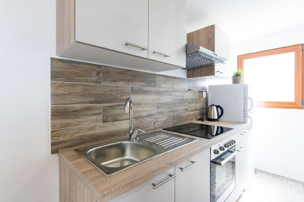 Mobile Home Plumeria 1 Biograd Na Moru Ngoại thất bức ảnh